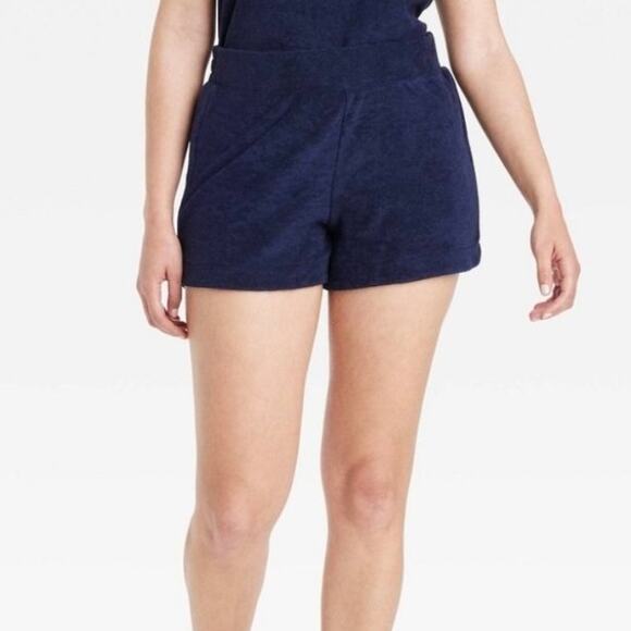 Universal Thread Navy Blue Terry Dolphin Hem Shorts NWT - Picture 2 of 8